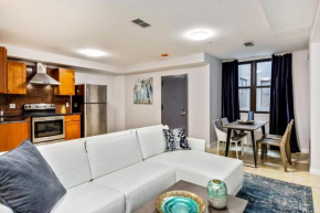 Spacious 1BD Apt in the heart of City